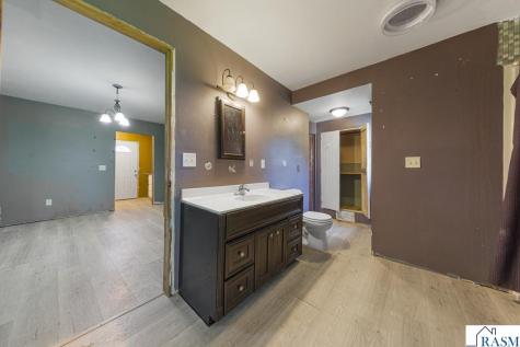 404 NE 2nd Avenue Mapleton MN 56065