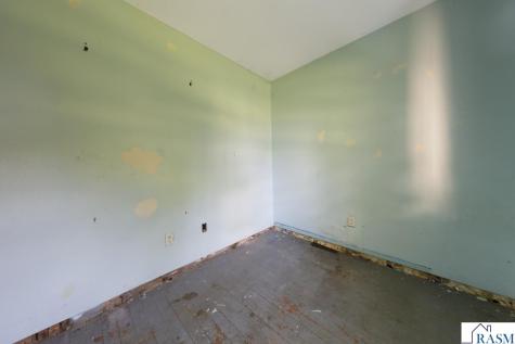 404 NE 2nd Avenue Mapleton MN 56065