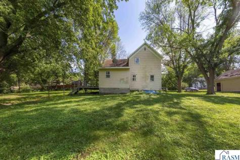 404 NE 2nd Avenue Mapleton MN 56065