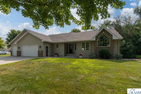 201 Cranberry Court Eagle Lake MN 56024
