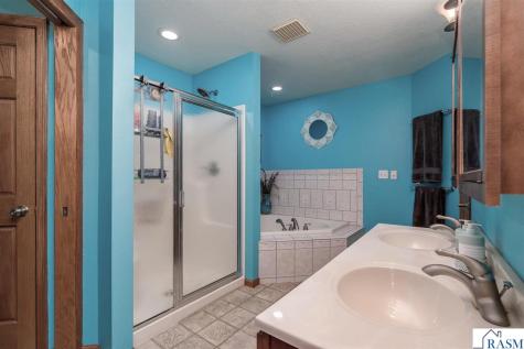 201 Cranberry Court Eagle Lake MN 56024