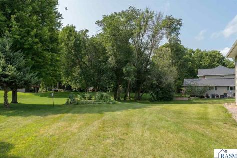 201 Cranberry Court Eagle Lake MN 56024