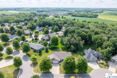 201 Cranberry Court Eagle Lake MN 56024