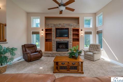 201 Cranberry Court Eagle Lake MN 56024