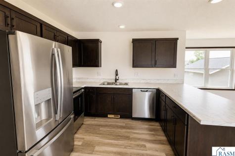 2105 Lunden Street St. Peter MN 56082