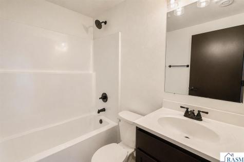 2105 Lunden Street St. Peter MN 56082