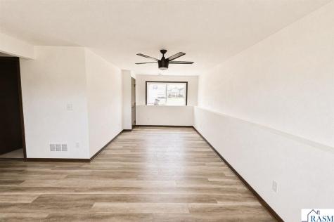2105 Lunden Street St. Peter MN 56082
