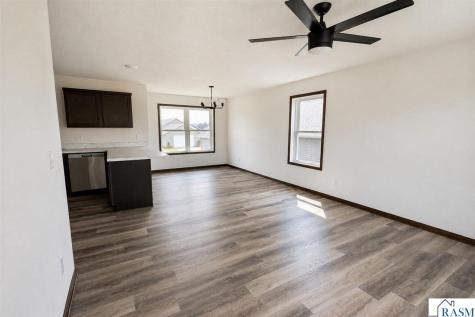 2105 Lunden Street St. Peter MN 56082