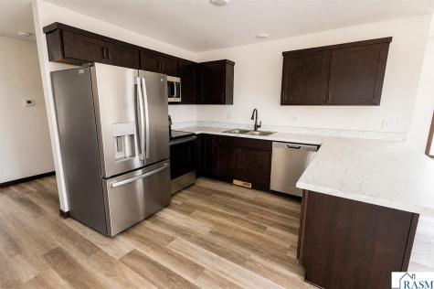 2105 Lunden Street St. Peter MN 56082