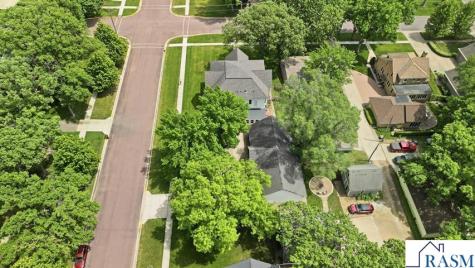 425 N Linton Street Blue Earth MN 56013