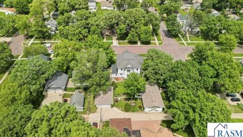 425 N Linton Street Blue Earth MN 56013
