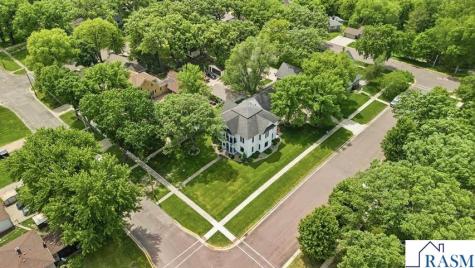 425 N Linton Street Blue Earth MN 56013