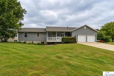 111 Loraine Drive Lake Crystal MN 56055