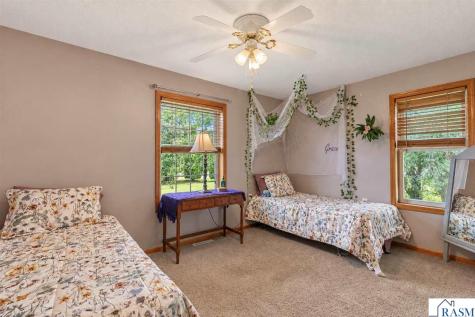 111 Loraine Drive Lake Crystal MN 56055