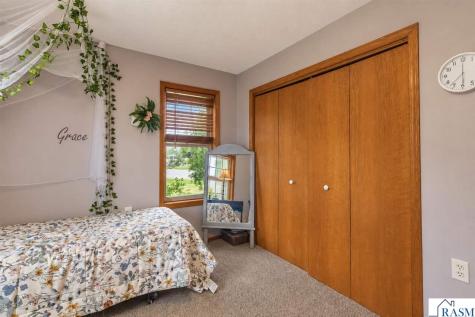 111 Loraine Drive Lake Crystal MN 56055