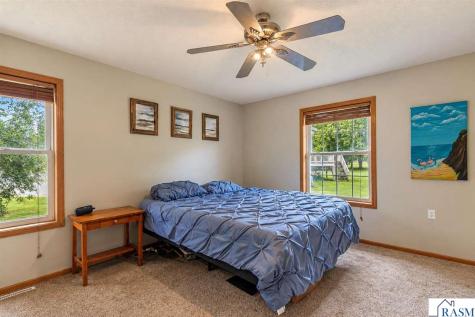 111 Loraine Drive Lake Crystal MN 56055
