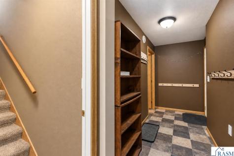 111 Loraine Drive Lake Crystal MN 56055