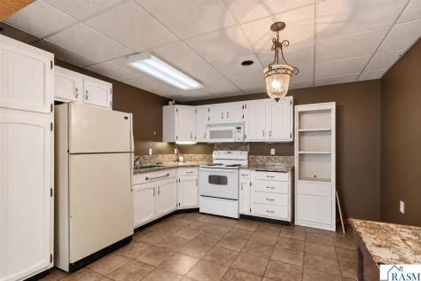 111 Loraine Drive Lake Crystal MN 56055