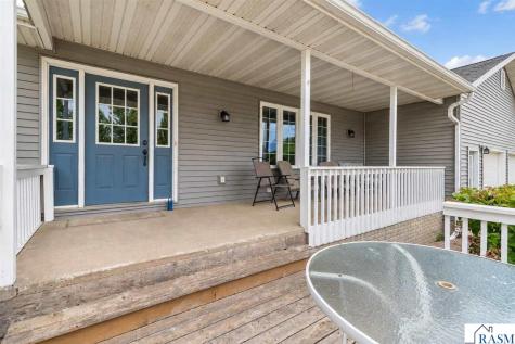 111 Loraine Drive Lake Crystal MN 56055
