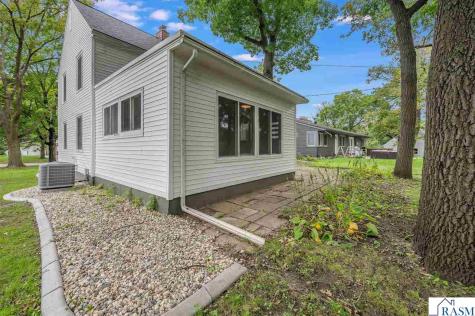108 Ridge Court Mankato MN 56001