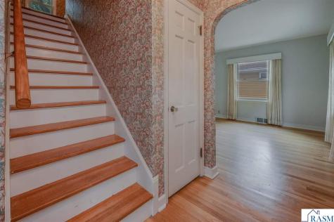 108 Ridge Court Mankato MN 56001