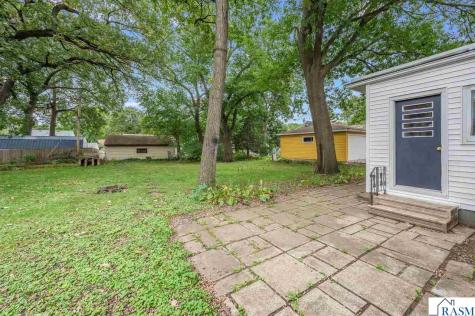 108 Ridge Court Mankato MN 56001