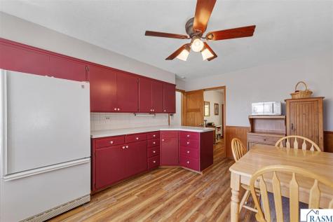 48186 Old River Bluff Road St. Peter MN 56082