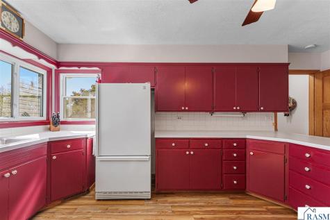 48186 Old River Bluff Road St. Peter MN 56082