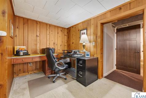 48186 Old River Bluff Road St. Peter MN 56082