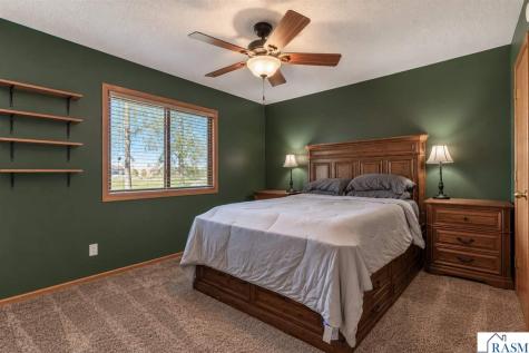 613 W Nathan Street Lake Crystal MN 56055