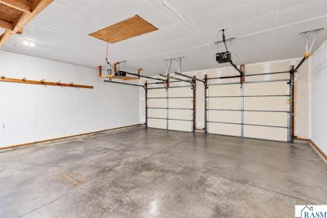 613 W Nathan Street Lake Crystal MN 56055