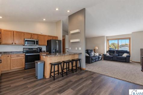 613 W Nathan Street Lake Crystal MN 56055