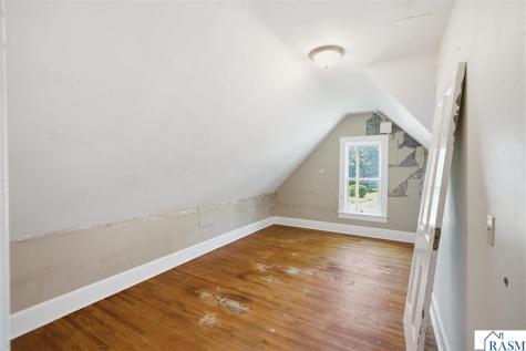 204 E 12th Street Blue Earth MN 56013