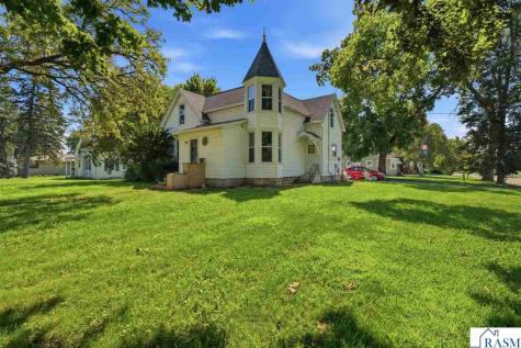 204 E 12th Street Blue Earth MN 56013