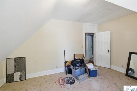 204 E 12th Street Blue Earth MN 56013