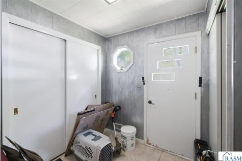 204 E 12th Street Blue Earth MN 56013