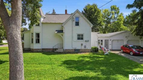 204 E 12th Street Blue Earth MN 56013