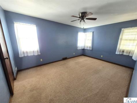 610 N 1st Avenue Sleepy Eye MN 56085