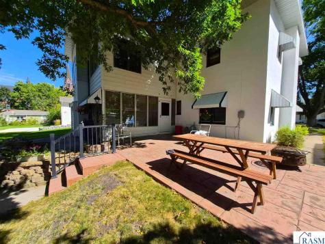 610 N 1st Avenue Sleepy Eye MN 56085