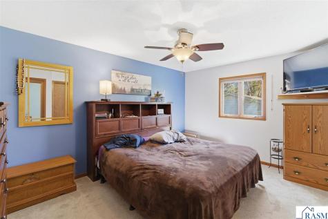 802 1st Street SW Madelia MN 56062