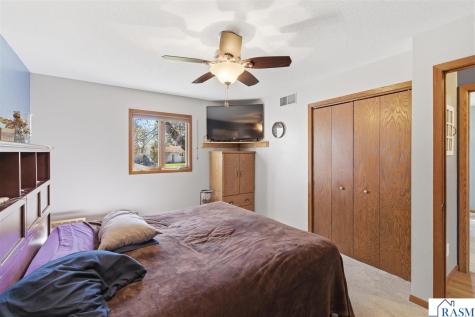 802 1st Street SW Madelia MN 56062
