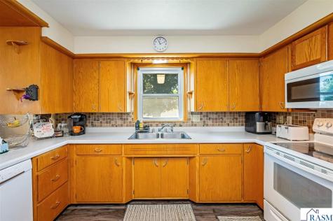 310 E 13th Street Blue Earth MN 56013