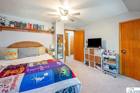 310 E 13th Street Blue Earth MN 56013