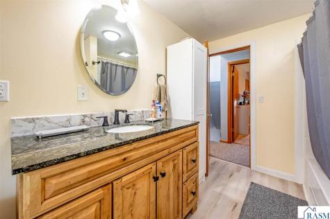 310 E 13th Street Blue Earth MN 56013