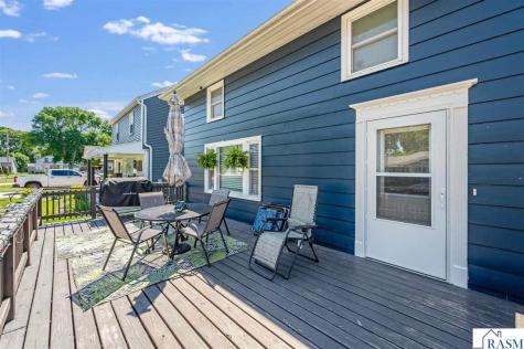 310 E 13th Street Blue Earth MN 56013