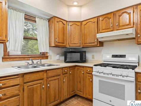 201 Hillcrest Drive Waterville MN 56096