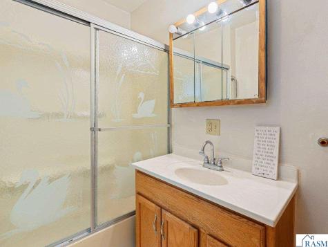 201 Hillcrest Drive Waterville MN 56096