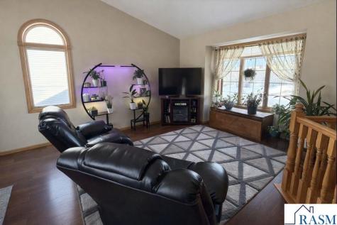 208 Maverick Drive Mankato MN 56001