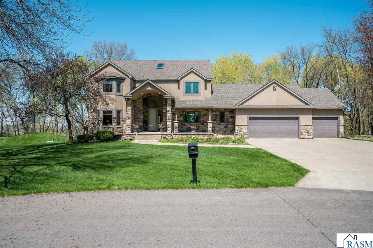 180 Joray Drive Mankato MN 56001