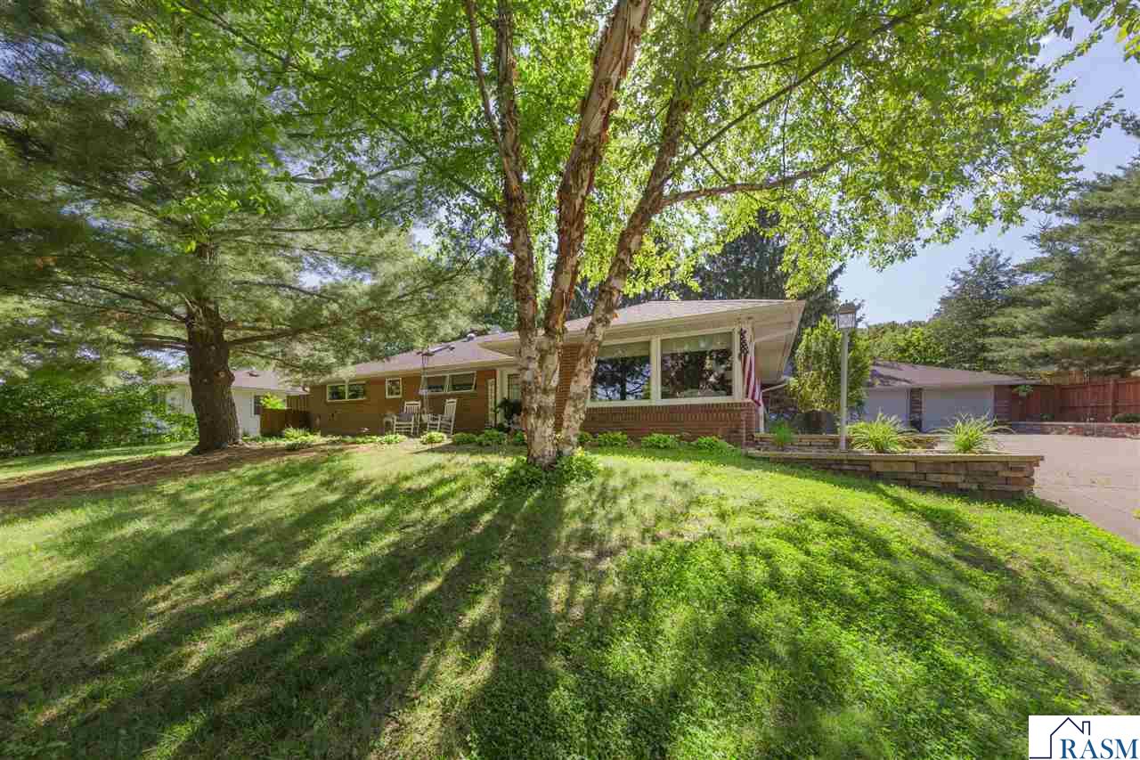 716 N 8th Street St. Peter MN 56082